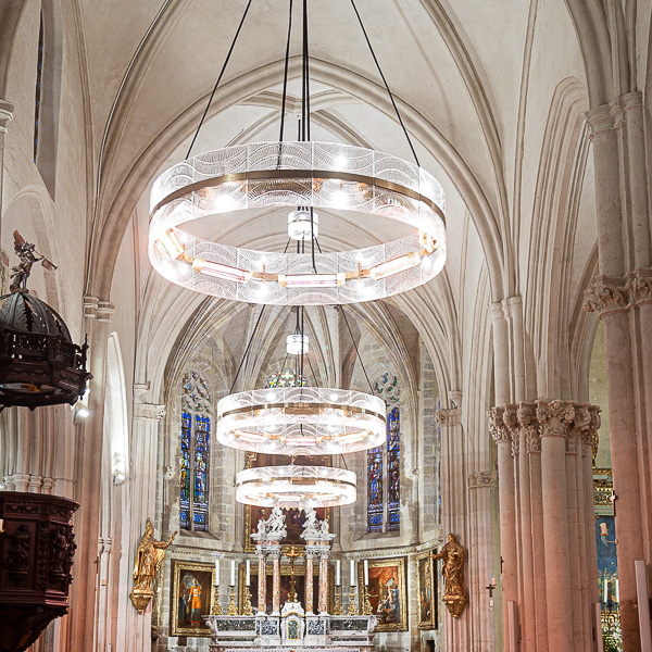 Church chandeliers store